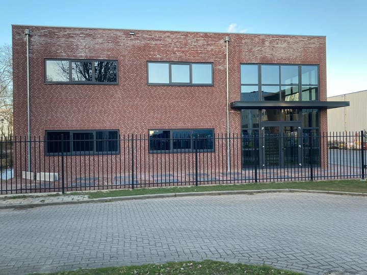 Joh. Enschedeweg 100, Uithoorn