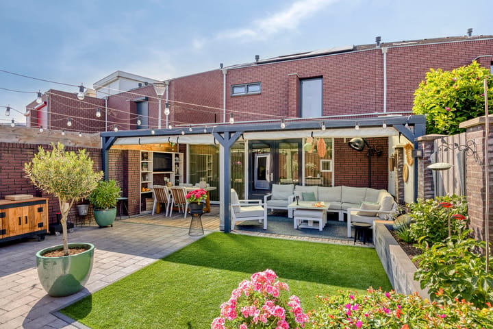 Hoekwoning te koop: Renswoudestraat 44, Tilburg