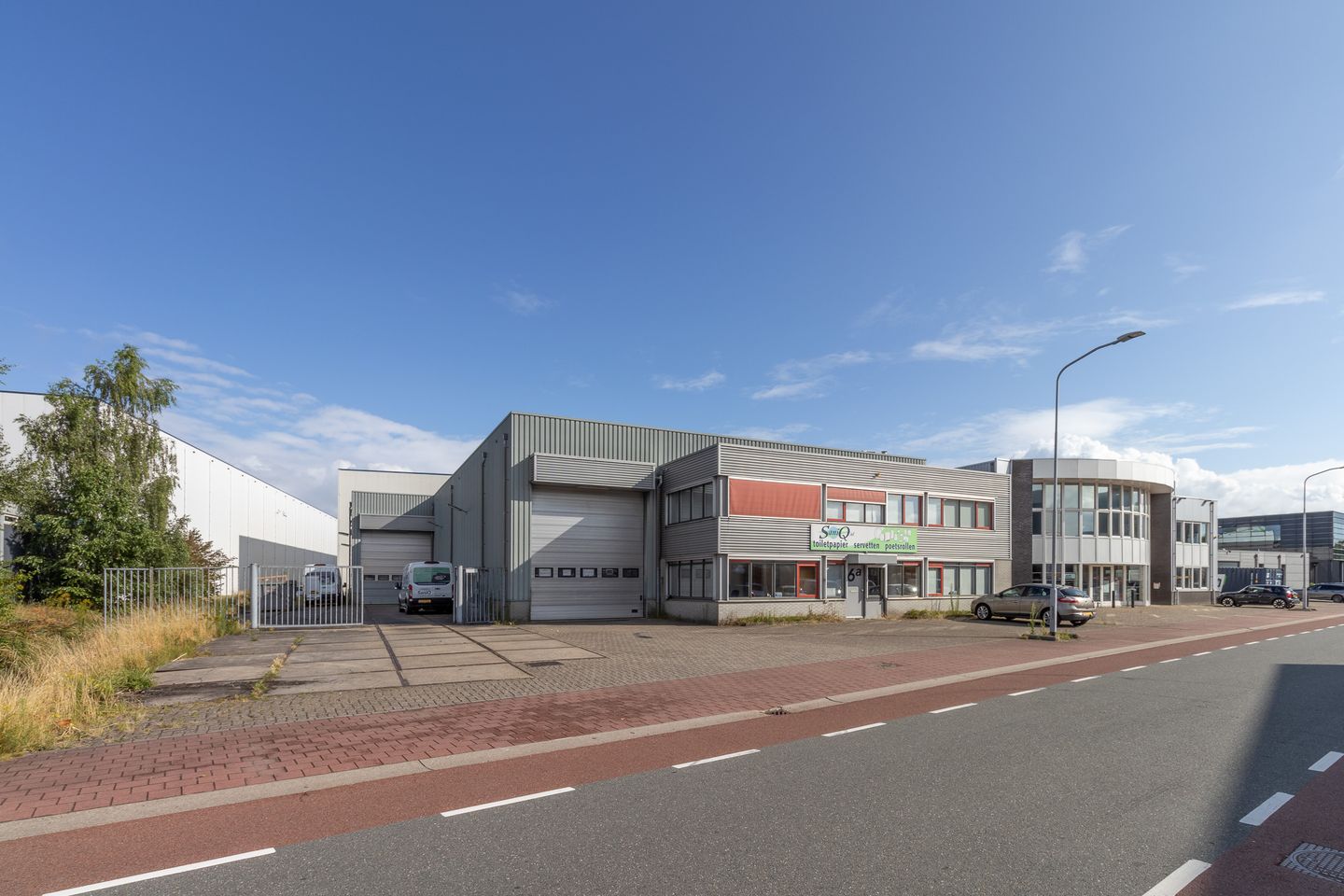 View photo 1 of Meesterstraat 6-a