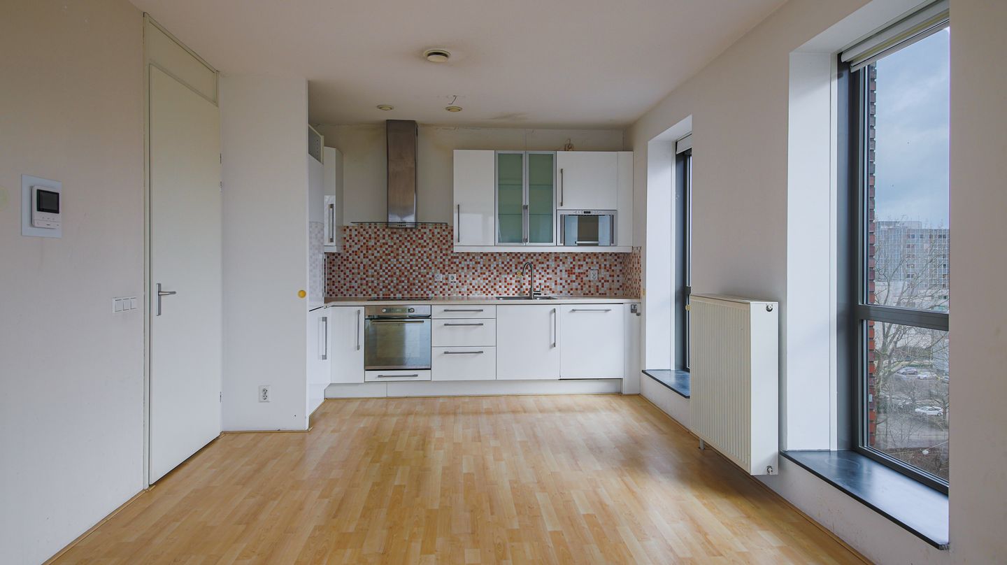 Photo 10 of Jan Evertsenstraat 569