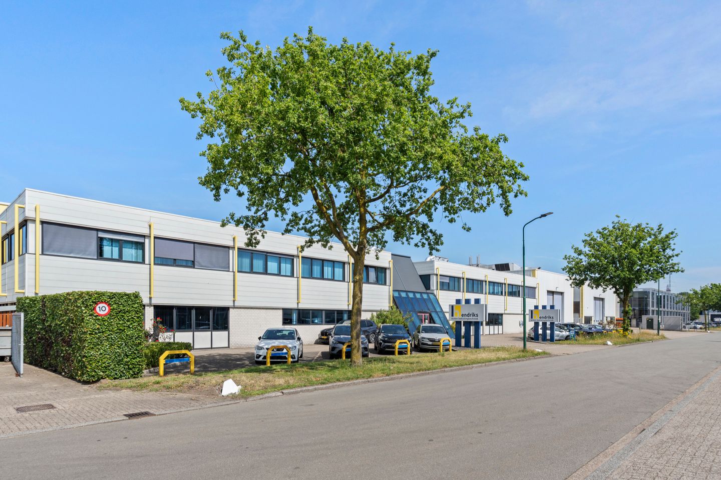 Bekijk foto 2 van Inductorstraat 41