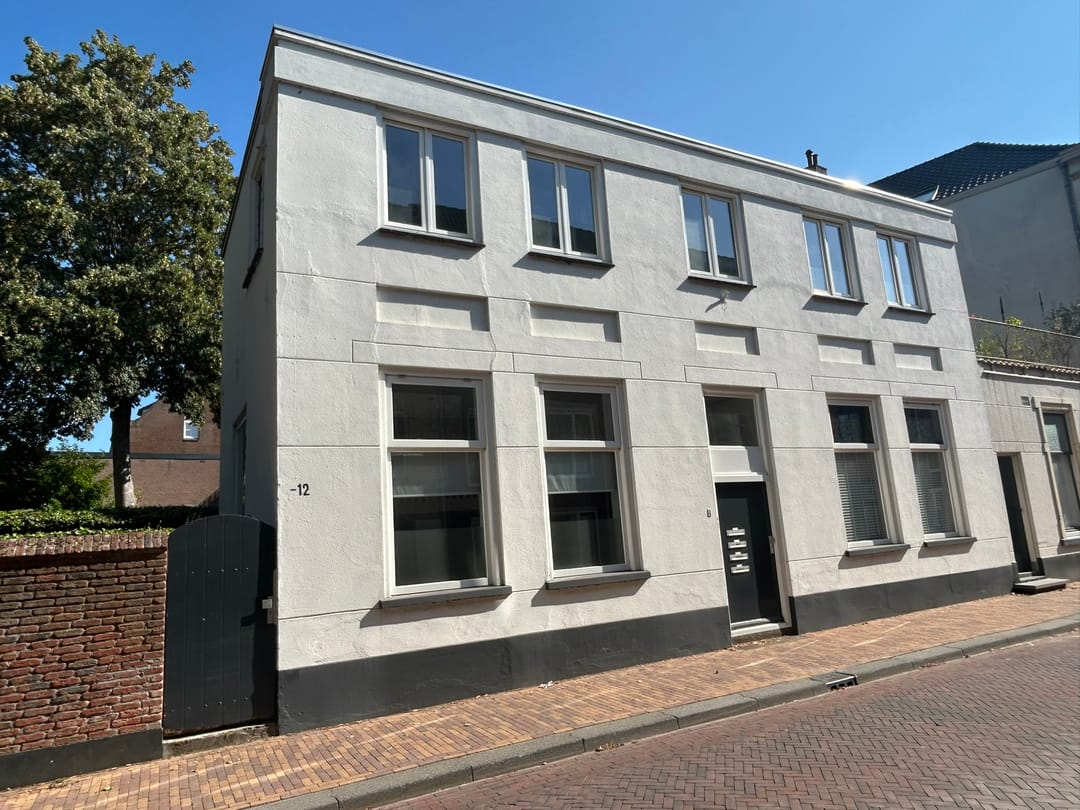 Foto 1 van St. Walburgstraat 4-11