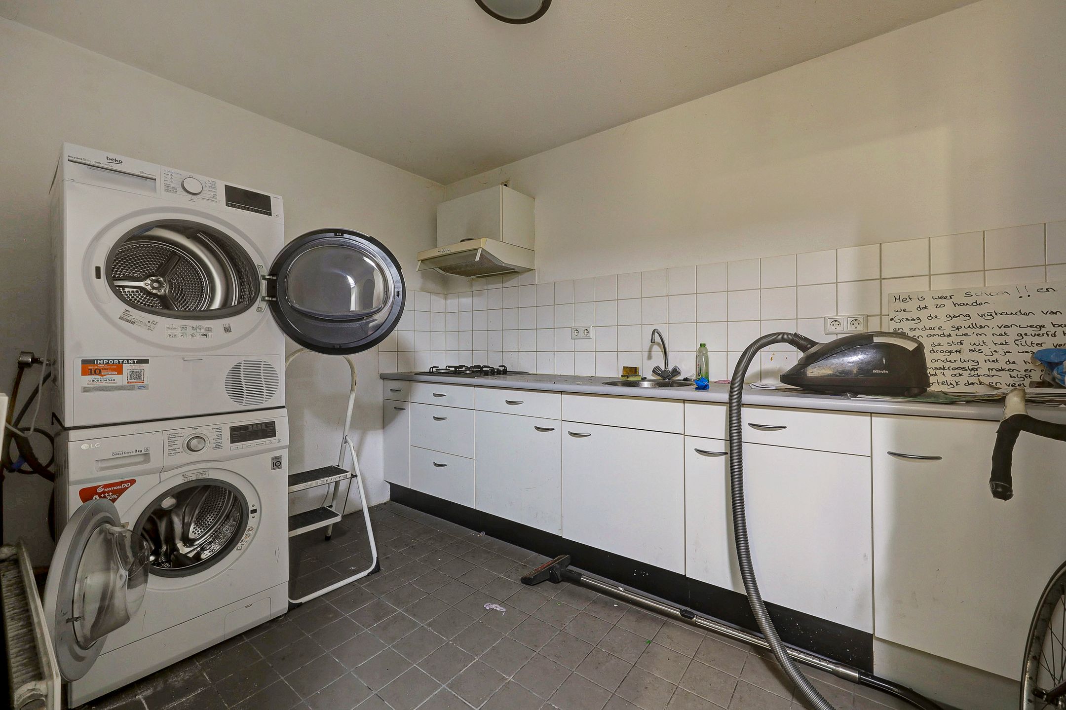 Photo 21 of Ziekerstraat 10-D