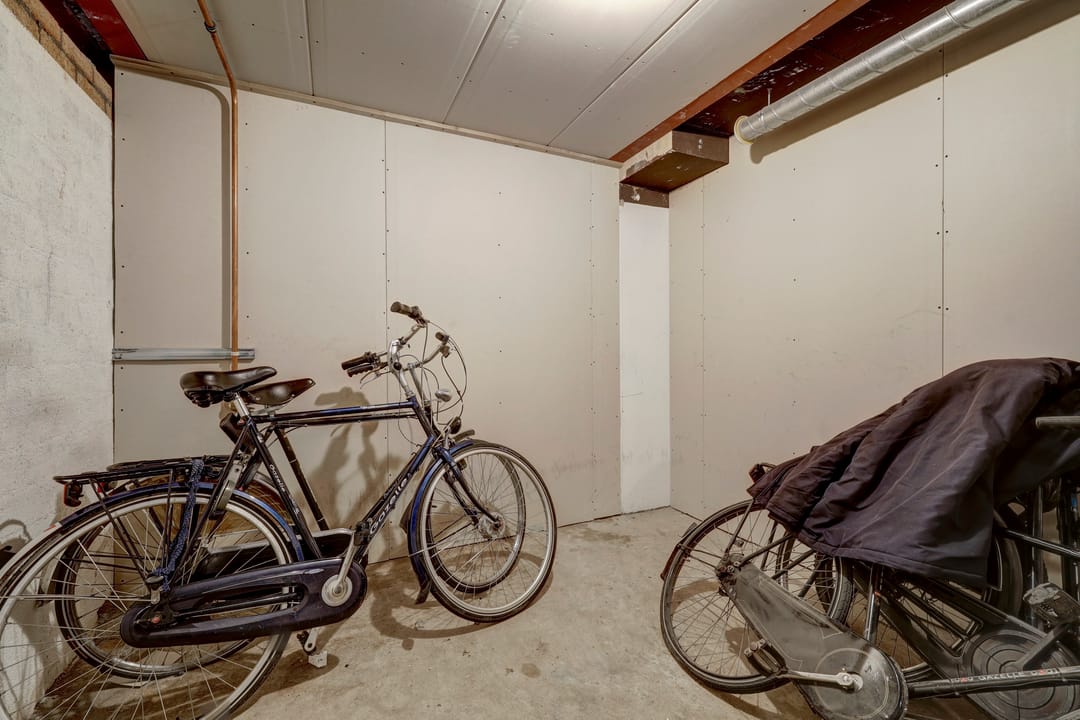 Photo 22 of Ziekerstraat 10-D