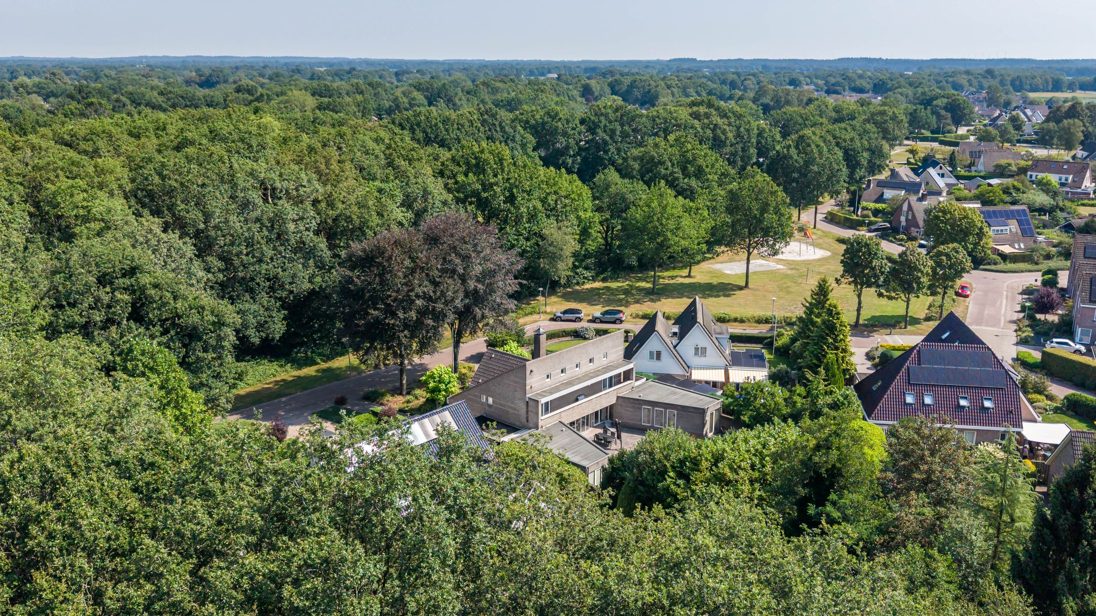 Photo 72 of Etstoel 23