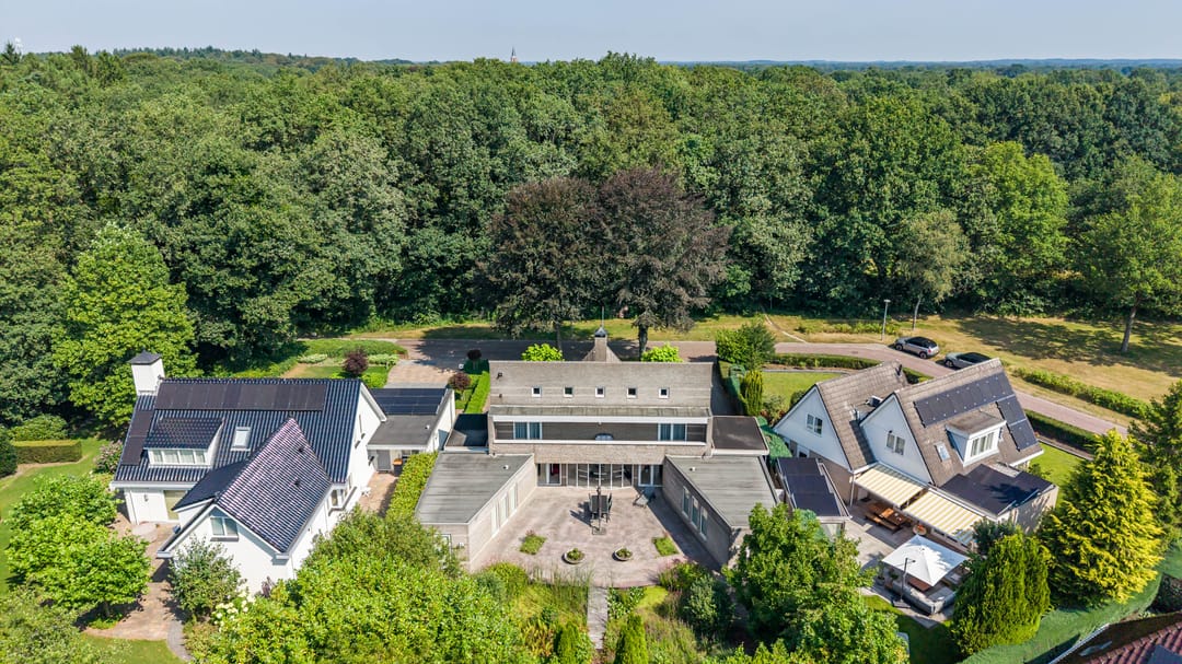 Photo 71 of Etstoel 23