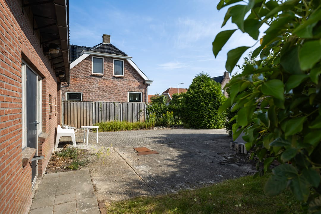 Foto 46 van Unemastraat 10