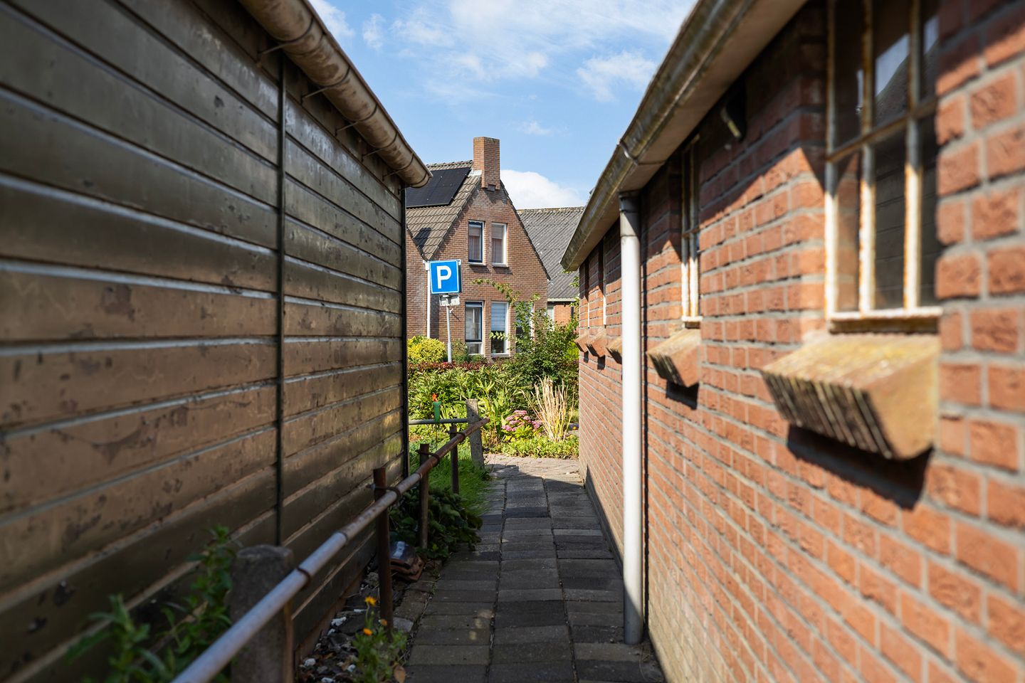 Foto 44 van Unemastraat 10