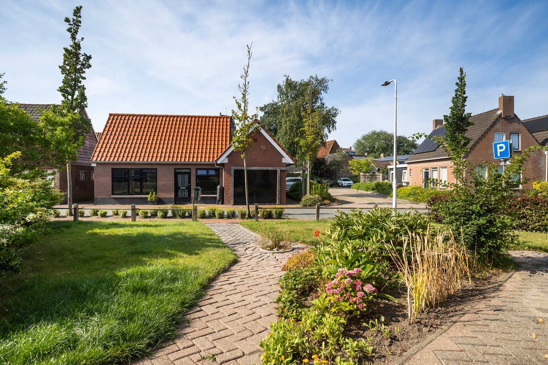 Photo 41 of Unemastraat 10