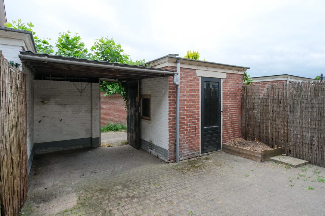 Foto 16 van Adriaen Brouwerstraat 15