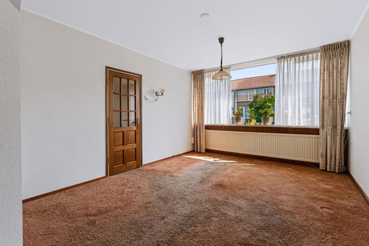 Tussenwoning te koop: Schievestraat 53, Zevenaar