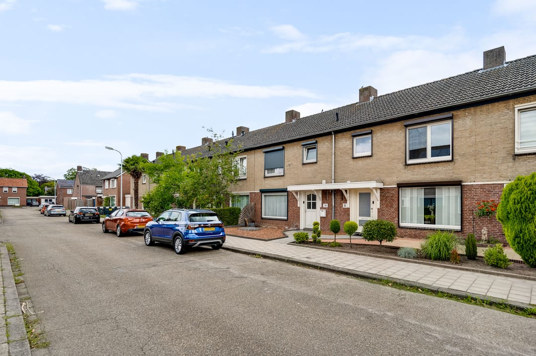 Photo 8 of Oogststraat 8