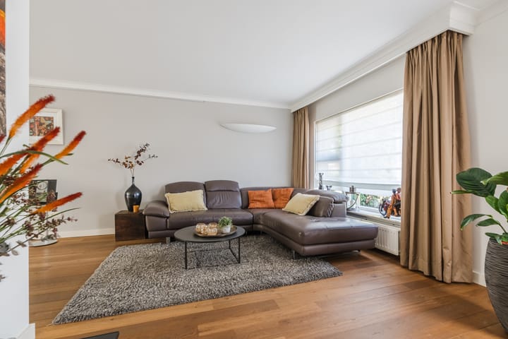 Hoekwoning te koop: St. Lucasstraat 8, Valkenswaard