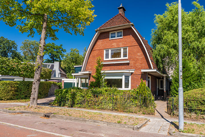 Vrijstaande woning te koop: Stationsweg 53, Winschoten