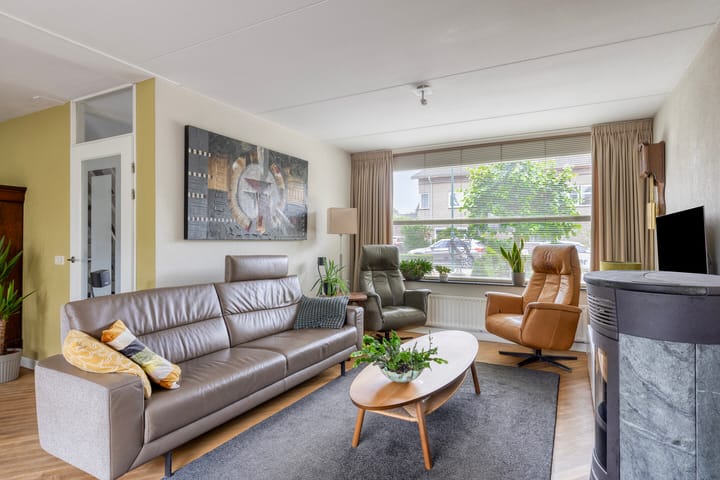 Tussenwoning te koop: Andoornweg 33, Grave
