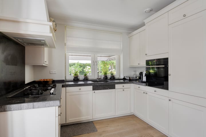 Twee-onder-één-kap te koop: Watervliet 62, Hoofddorp