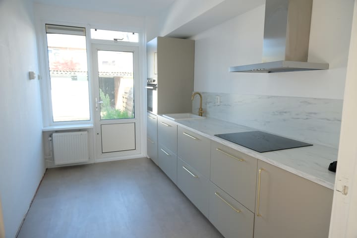 Foto 4 van Waalstraat 7