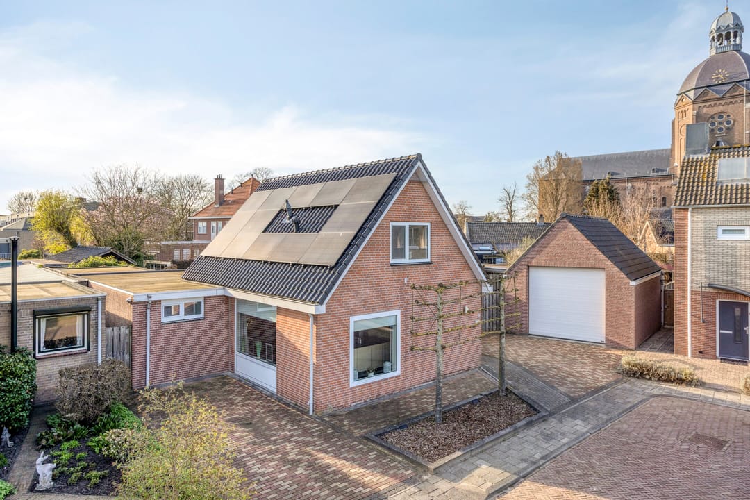 Photo 1 of Cornelis Oomestraat 44