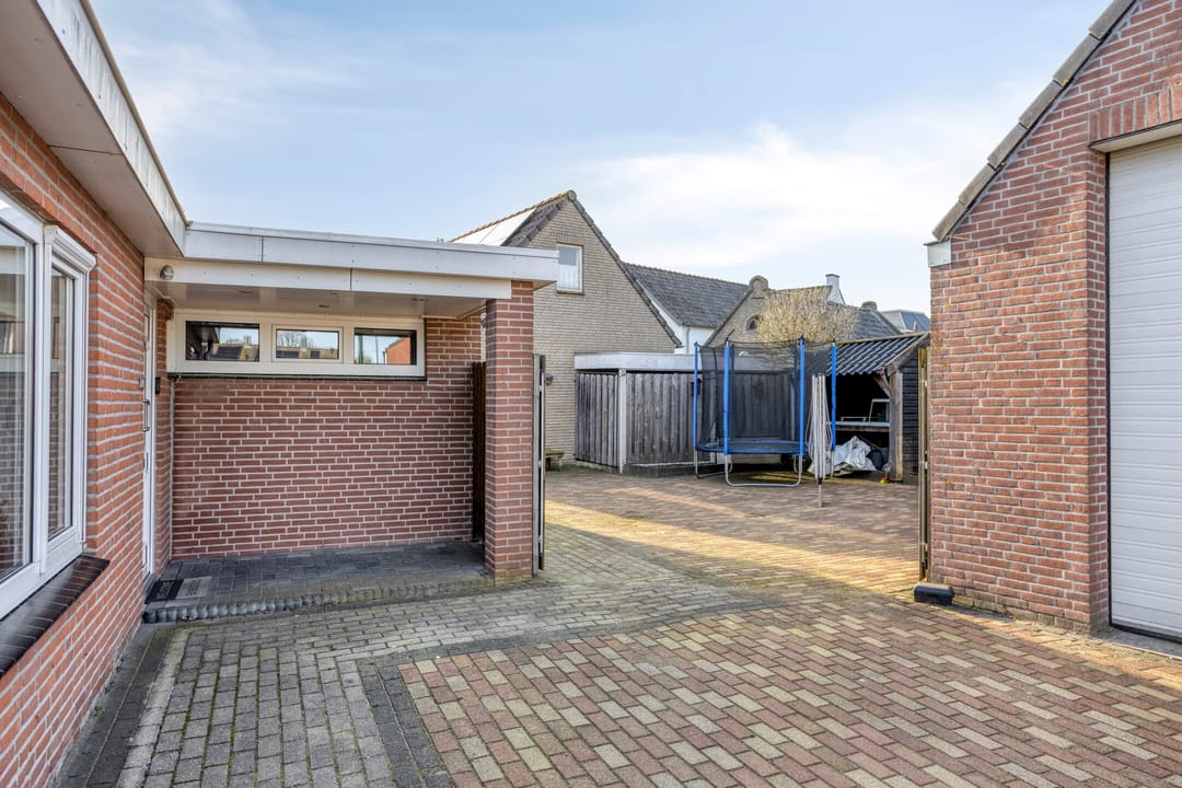 Photo 46 of Cornelis Oomestraat 44