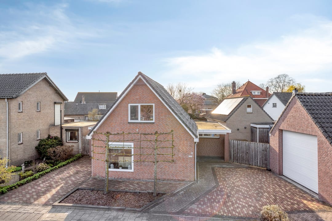 Photo 61 of Cornelis Oomestraat 44