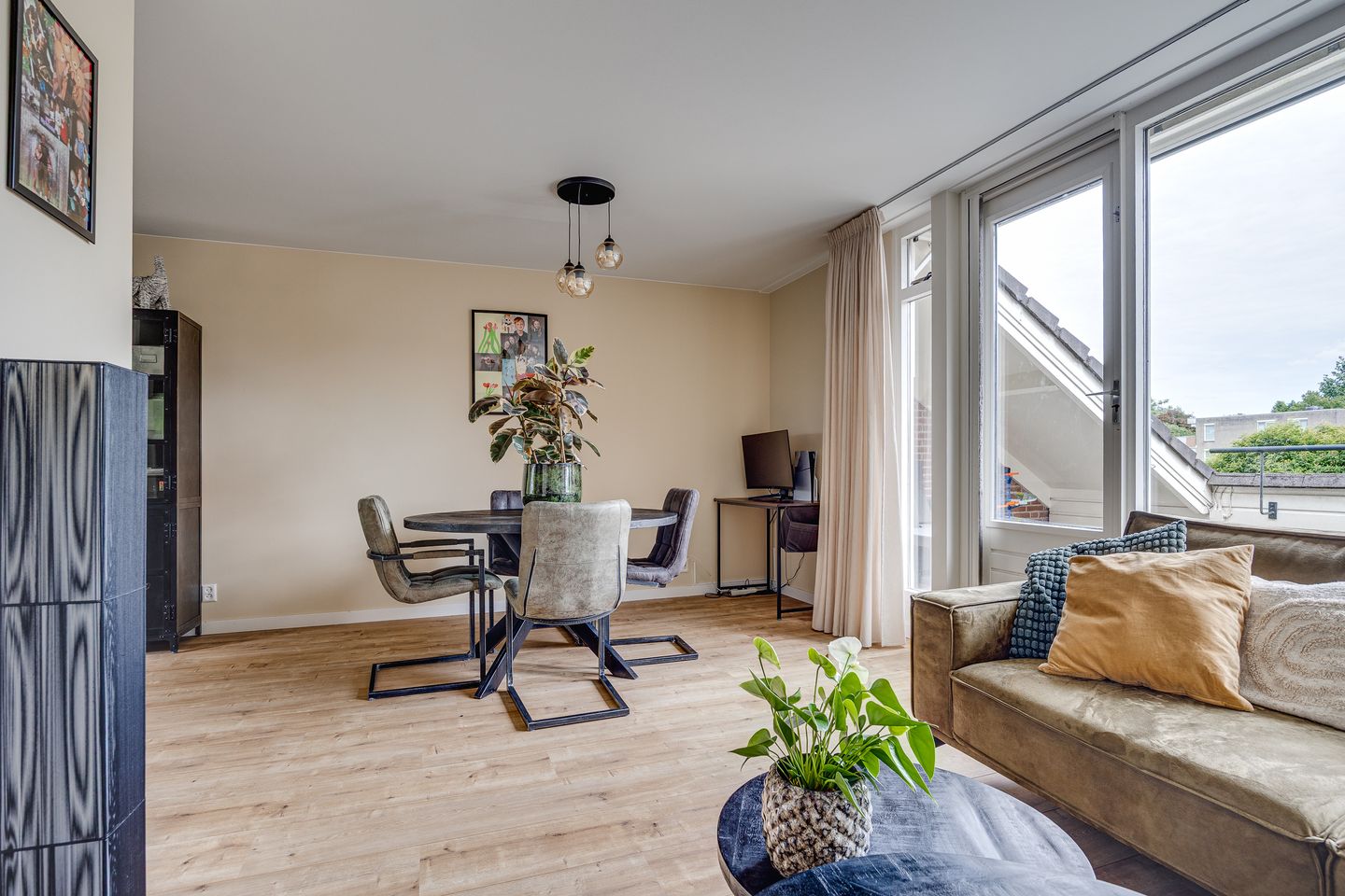 Photo 10 of Willibrorduslaan 210