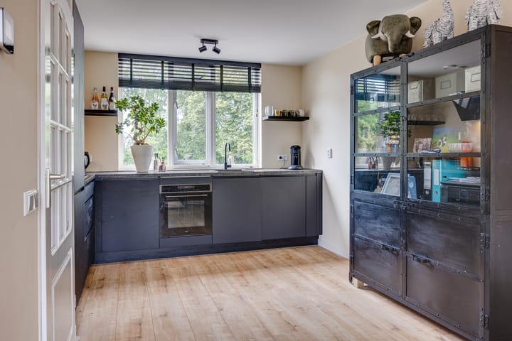 Appartement te koop: Willibrorduslaan 210, Hilversum