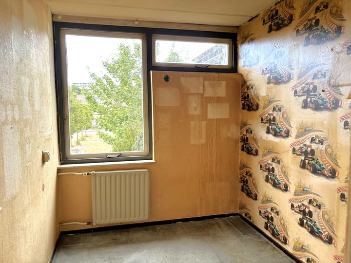 Hoekwoning te koop: Bertha von Suttnerstraat 26, Haarlem