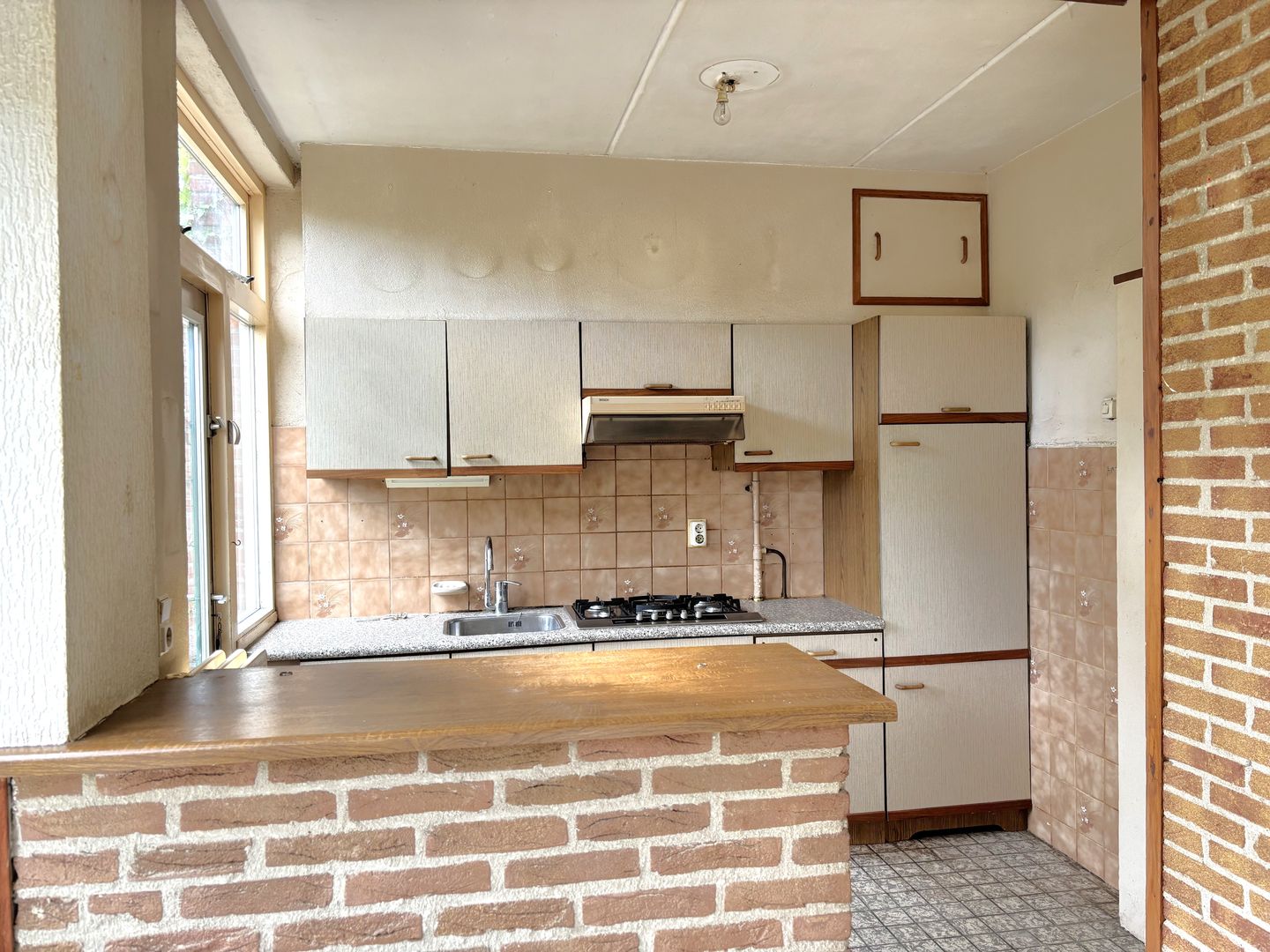 Foto 5 van Bertha von Suttnerstraat 26