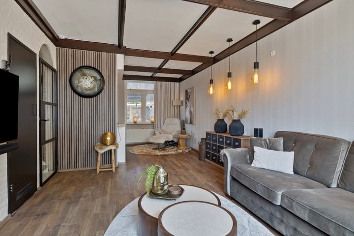 Hoekwoning te koop: Molenweg 3, Steenbergen (Nb)