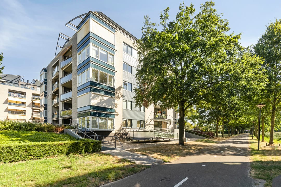Foto 11 van Bever 17