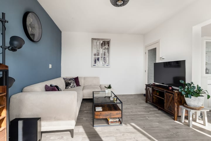 Appartement te koop: Uiverhof 142, Beverwijk
