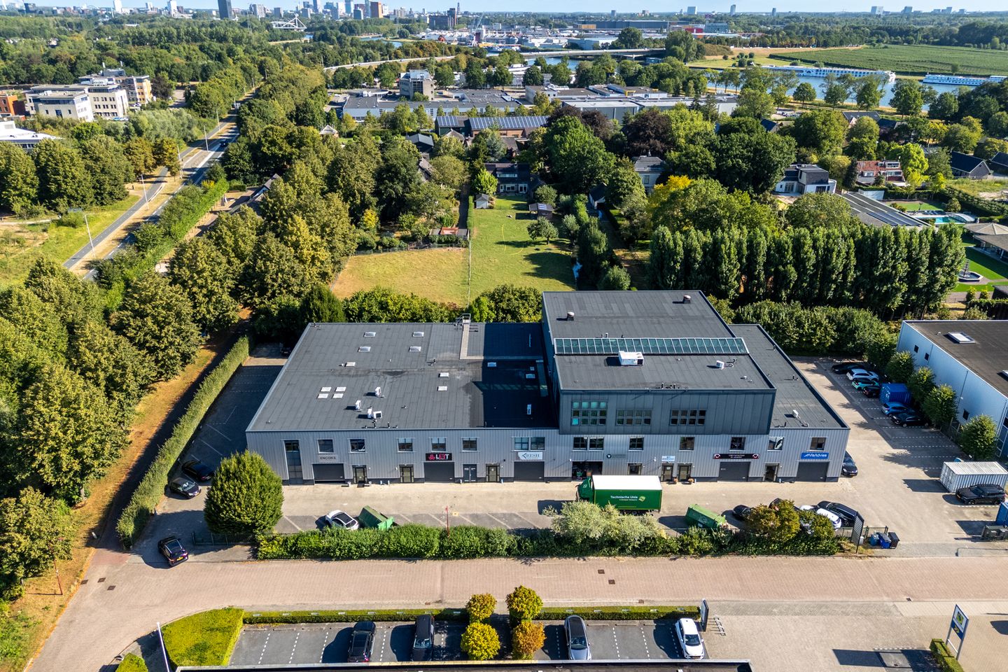 Bekijk foto 3 van Archimedesbaan 12-3