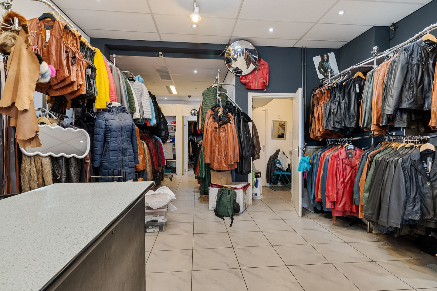 Bekijk foto 3 van Albert Cuypstraat 254-D