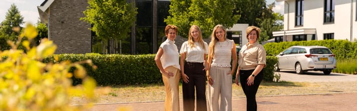 office-banner