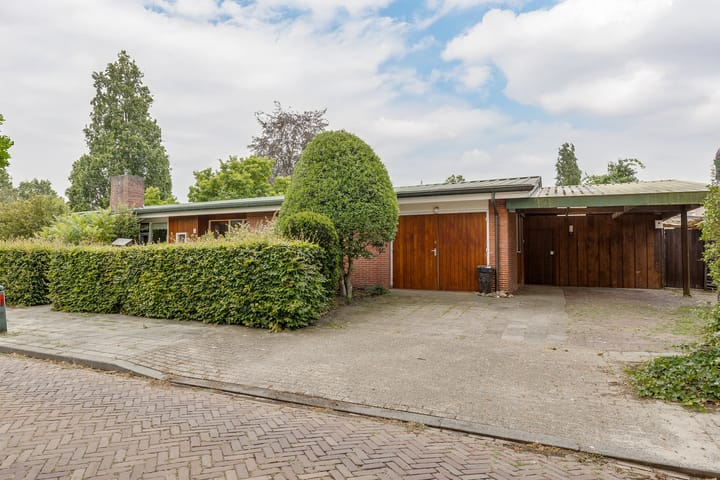 Photo 2 of B. Stegemanstraat 3