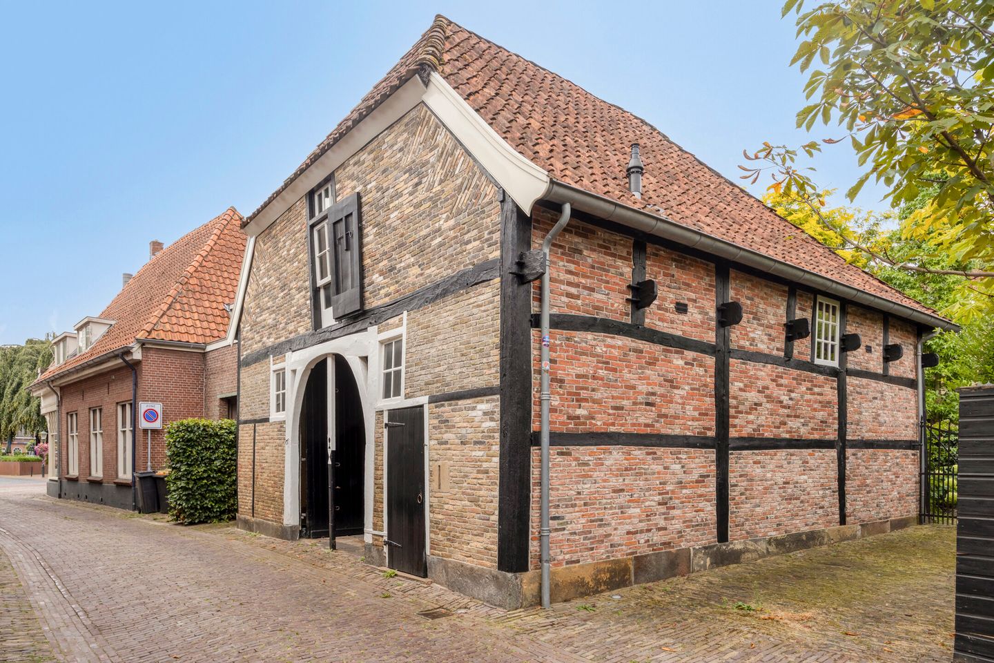 Bekijk foto 1 van Meijlingstraat 3
