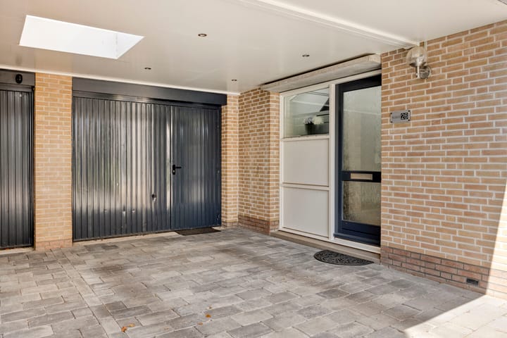 Tussenwoning te koop: Nieuwe Tijningen 26, Zaltbommel