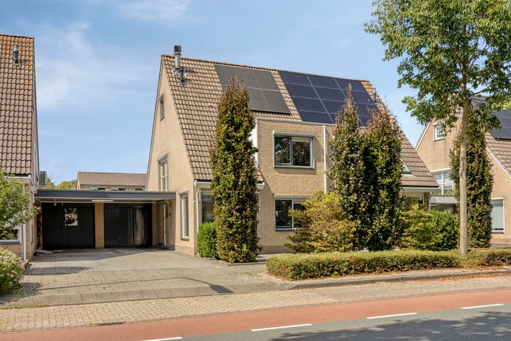 Tussenwoning te koop: Nieuwe Tijningen 26, Zaltbommel
