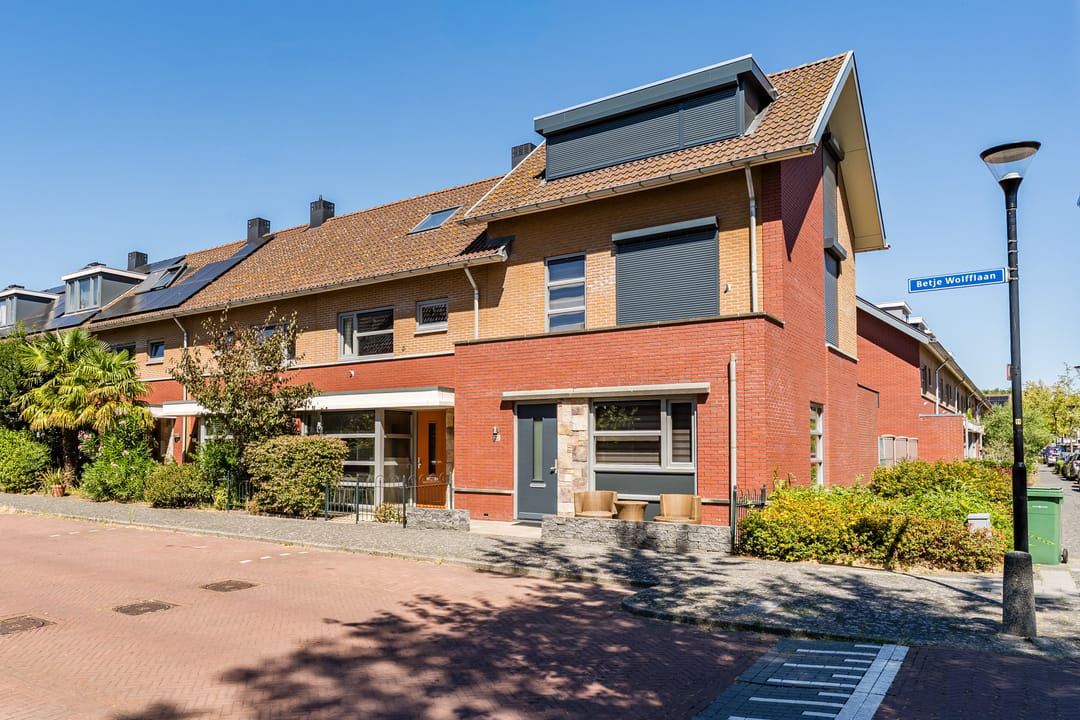Photo 8 of Betje Wolfflaan 24