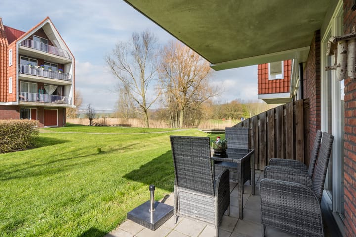Appartement te koop: Oeverwal 99, Hoogwoud