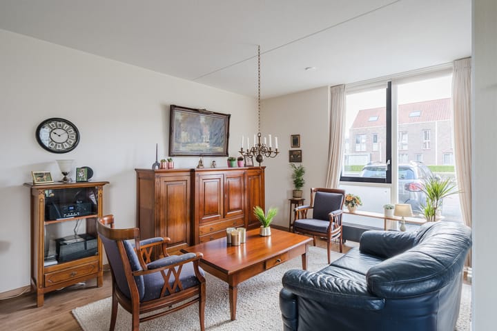Appartement te koop: Oeverwal 99, Hoogwoud