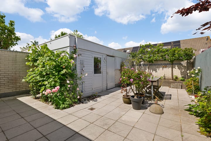 Tussenwoning te koop: Oosterdreef 63, Nieuw-Vennep