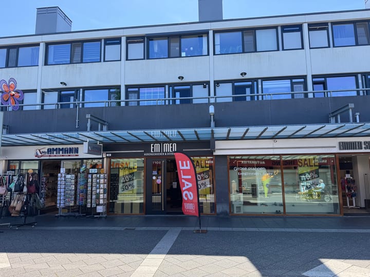 Winkelcentrum Woensel 12, Eindhoven
