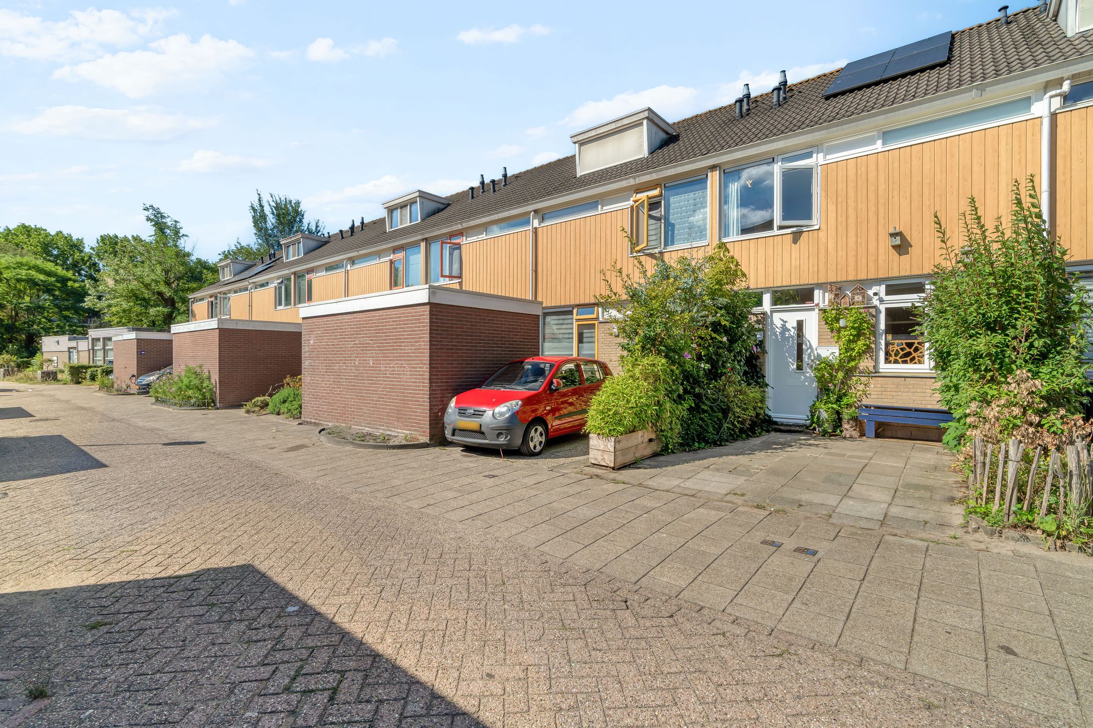 Photo 6 of Bizetstraat 34