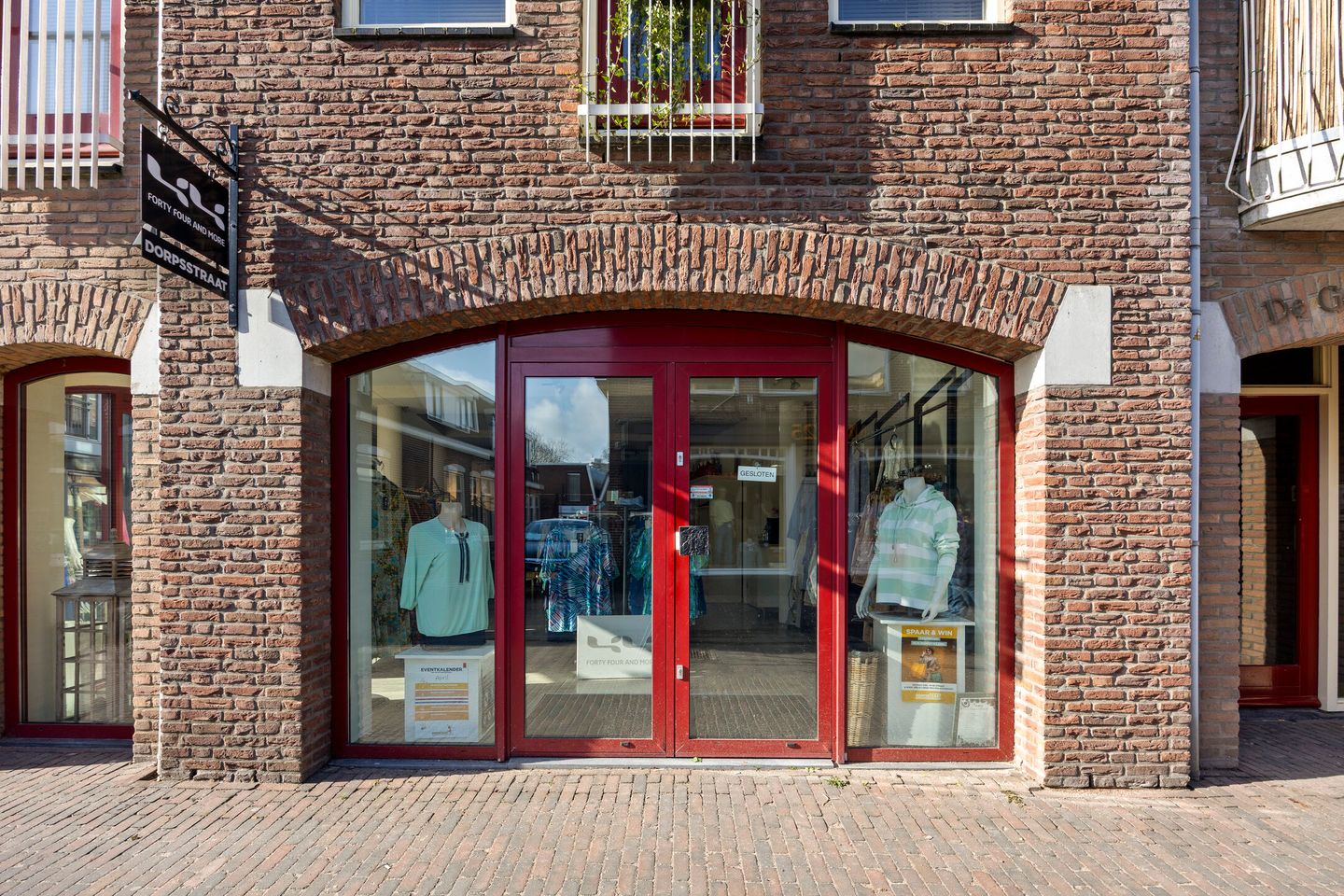 View photo 3 of Dorpsstraat 153-B