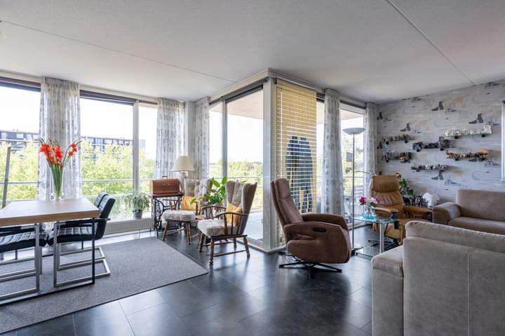 Appartement te koop: Het Waal 22, Emmen
