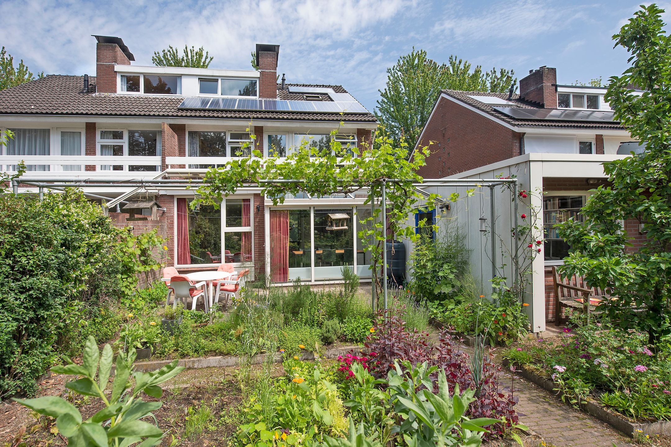 Foto 42 van Reviusstraat 12