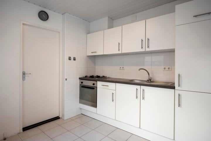 Twee-onder-één-kap te koop: Paardestraat 55, Sittard