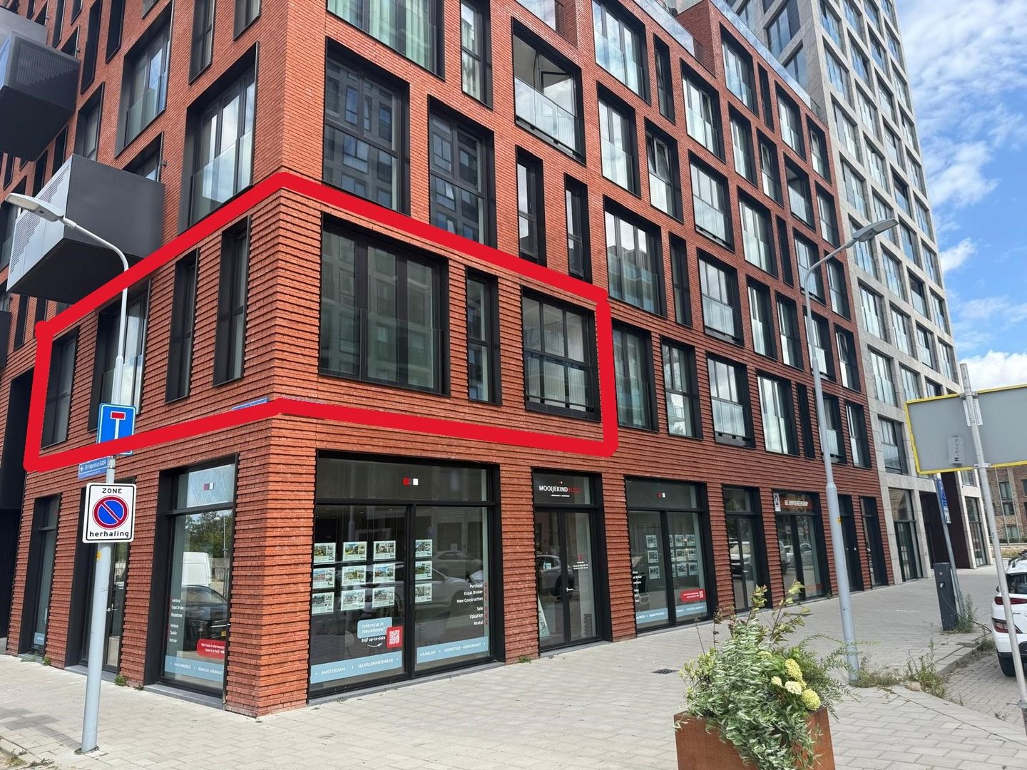 Foto 5 van Mies van der Rohestraat 123