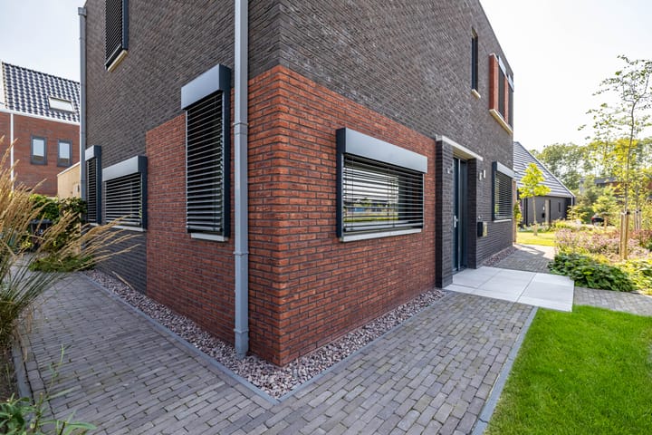 Foto 4 van Kardinaalsmuts 8